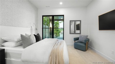 Luxury lakefront living w/ high-end finishes, exceptional - photo 43