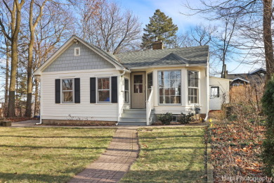 Charming 1920 lakefront cottage. SOLD - Lake Home SOLD! in Fox Lake, Illinois