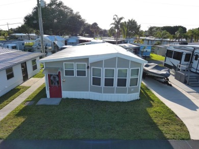 Lake Home For Sale in Moore Haven, Florida