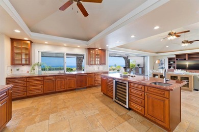 Perched above the Kona coast in the gated community of Bayview - photo 6