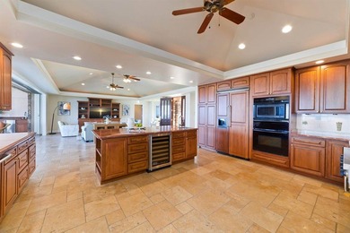 Perched above the Kona coast in the gated community of Bayview - photo 10