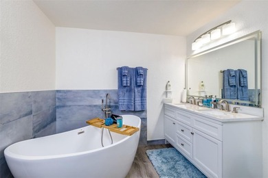 Contemporary style defines this recently remodeled 3 bedroom, 3 - photo 15