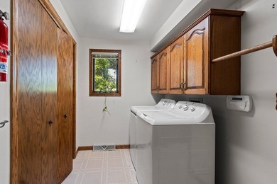 Let the sunshine in! This cheerful ranch is ready for you to add - photo 28