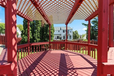 Let the sunshine in! This cheerful ranch is ready for you to add - photo 34