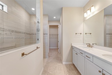 Welcome to Oak Tree, Pulte's premier gated community, offering - photo 12