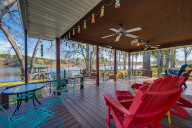 Beautifully Updated Waterfront Home on Lake Palestine - photo 21