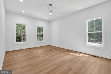 CUSTOM NEW CONSTRUCTION - 2,800+ SF - MOVE IN READY Modern - photo 21