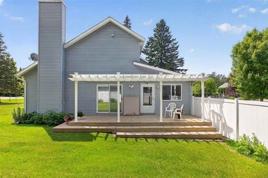 Located just minutes from Lake Michigan public beach, boat - photo 6