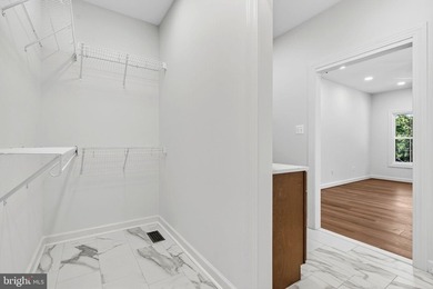 CUSTOM NEW CONSTRUCTION - 2,800+ SF - MOVE IN READY Modern - photo 27