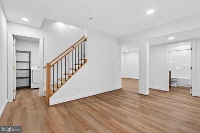 CUSTOM NEW CONSTRUCTION - 2,800+ SF - MOVE IN READY Modern - photo 33