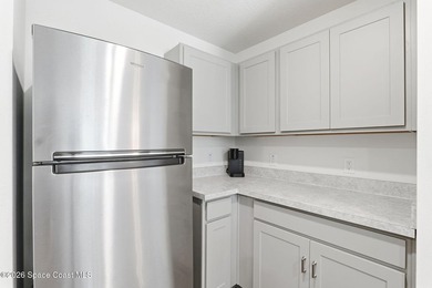 Welcome home to this beautifully designed 4 bedroom, 2 bathroom - photo 10