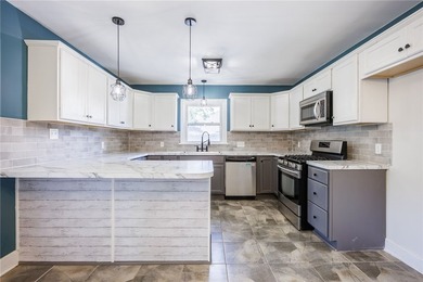 Welcome to 70 Highwood Road, where classic charm meets everyday - photo 11