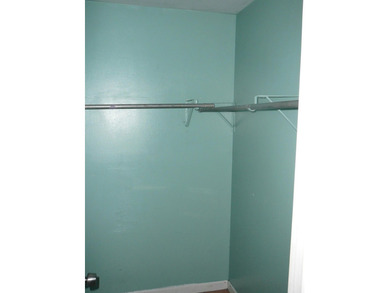 HUGE CBS DUPLEX ZONED GENERAL COMMERCIAL WHICH IS A LEGAL NON - photo 17