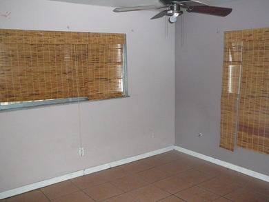 HUGE CBS DUPLEX ZONED GENERAL COMMERCIAL WHICH IS A LEGAL NON - photo 18