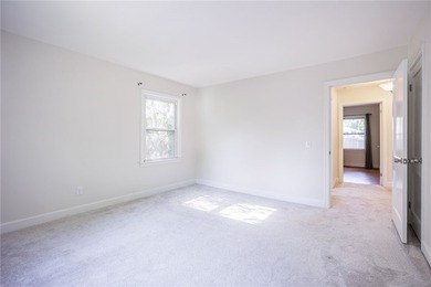 Welcome to 70 Highwood Road, where classic charm meets everyday - photo 20