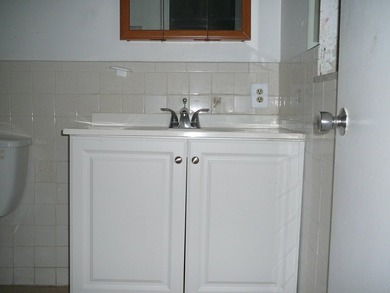 HUGE CBS DUPLEX ZONED GENERAL COMMERCIAL WHICH IS A LEGAL NON - photo 34