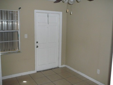 HUGE CBS DUPLEX ZONED GENERAL COMMERCIAL WHICH IS A LEGAL NON - photo 38