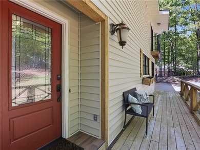 Experience refined lake living in this exceptional 5-bedroom, 3 - photo 3