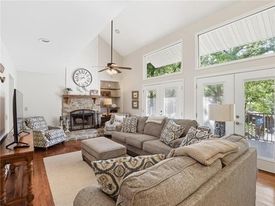 Experience refined lake living in this exceptional 5-bedroom, 3 - photo 8