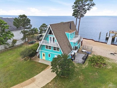 Beautiful bayfront estate on Escambia Bay, ideally located just - photo 4