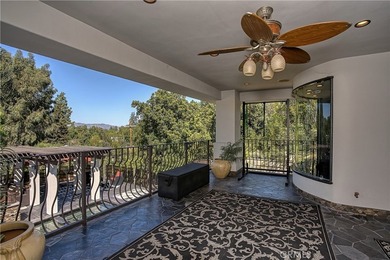 Stunning home, south of the blvd in highly coveted Tarzana is - photo 31
