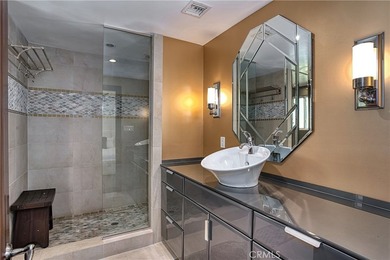 Stunning home, south of the blvd in highly coveted Tarzana is - photo 35