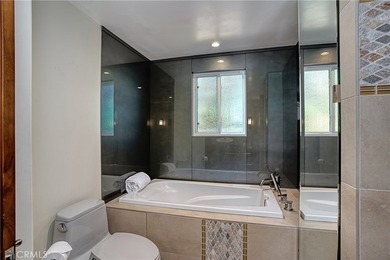 Stunning home, south of the blvd in highly coveted Tarzana is - photo 36