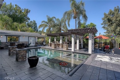 Stunning home, south of the blvd in highly coveted Tarzana is - photo 41