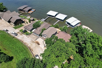 Ready to enjoy lake life from day one? This Beautifully updated - photo 44
