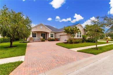 (private lake, pond, creek) Home For Sale in Vero Beach Florida