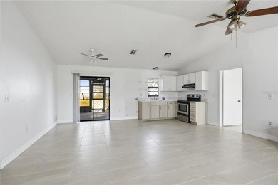Under contract-accepting backup offers. Short Sale. BANKRUPTCY! - photo 4