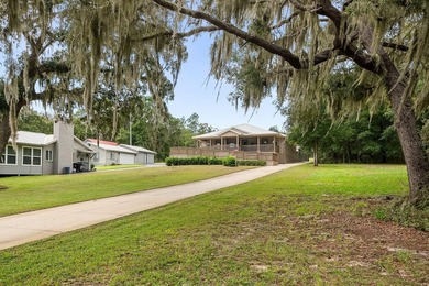 Come home to Florida lakefront living at its best! Welcome to - photo 43