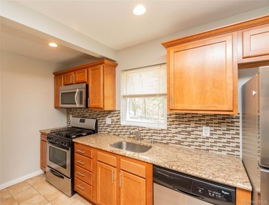 Welcome to your new sanctuary in the sought-after Lake Sapphire - photo 5