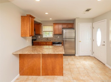 Welcome to your new sanctuary in the sought-after Lake Sapphire - photo 10