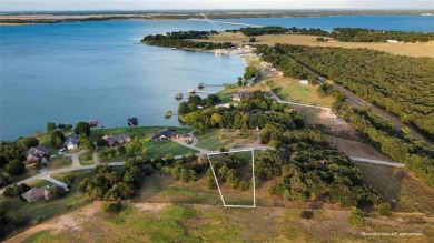 Lake Lot For Sale in Corsicana, Texas