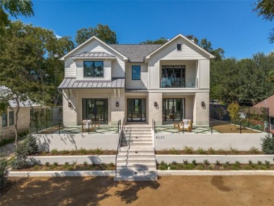 Lake Home For Sale in Dallas, Texas
