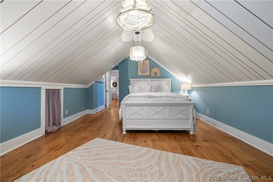 Opportunity at Osage National, this sprawling estate sits on two - photo 35