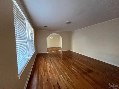 NEWLY RENOVATED! This move-in-ready 3-bedroom, 2-bath home has - photo 4