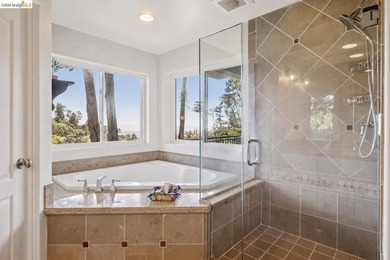 TRANSPARENT PRICING! Built in 2001 and thoughtfully designed to - photo 46