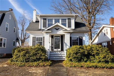 Lake Erie - Cuyahoga County Home For Sale in Lakewood Ohio