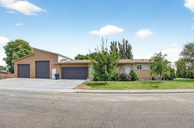 American Falls Lake Home Sale Pending in American Falls Idaho