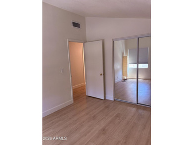Stunning, completely remodeled in July 2026 Condo 2 Beds, 1.5 - photo 16