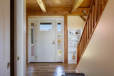 A private Vermont lakefront retreat without sacrificing access - photo 16