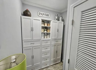 Large Stunning 3Bed 2Bath All Ages Community!! Renting is - photo 17