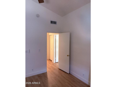 Stunning, completely remodeled in July 2026 Condo 2 Beds, 1.5 - photo 18