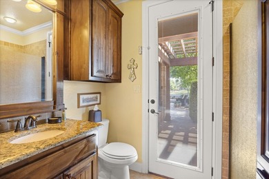 Welcome to your ultimate waterfront retreat in one of Granbury's - photo 20