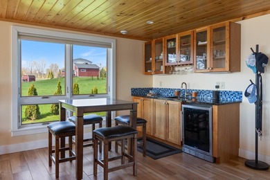 A private Vermont lakefront retreat without sacrificing access - photo 24