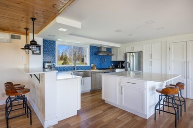 A private Vermont lakefront retreat without sacrificing access - photo 28
