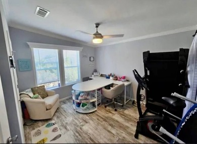 Large Stunning 3Bed 2Bath All Ages Community!! Renting is - photo 28