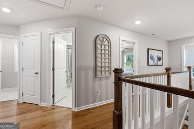 Some homes just have a good feeling... and this is one of them! - photo 29